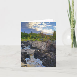 Paysage fluvial carte postale vierge