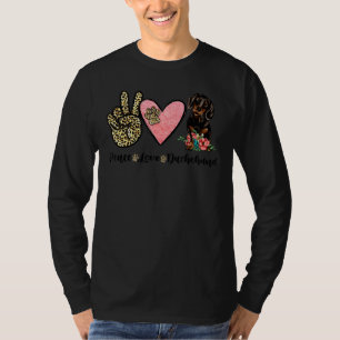 Peace Love Dachshund Animal Lover Pet Dog Valentin T-Shirt