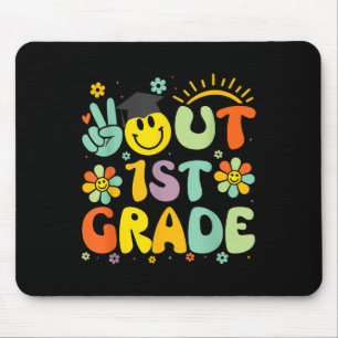 Peace Out 1st Grade Cl Of 2025 Goodbye Graduation  Mouse Pad