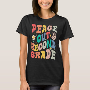 Peace Out 2nd Grade Groovy Happy Last Day of Schoo T-Shirt