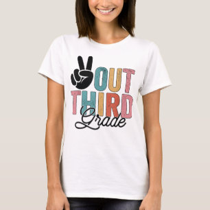 Peace Out Third Grade Last Day Of School 2022 Grad T-Shirt