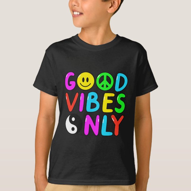 PEACE SIGN LOVE 60s 70s Groovy Hippie Costume Hall T-Shirt (Front)