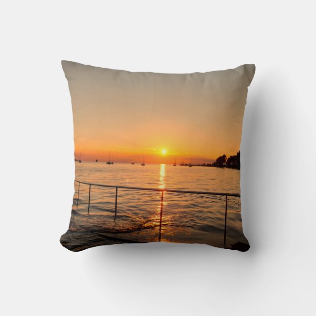 Peaceful Sunset Nature Photography Throw Pillow (Front)