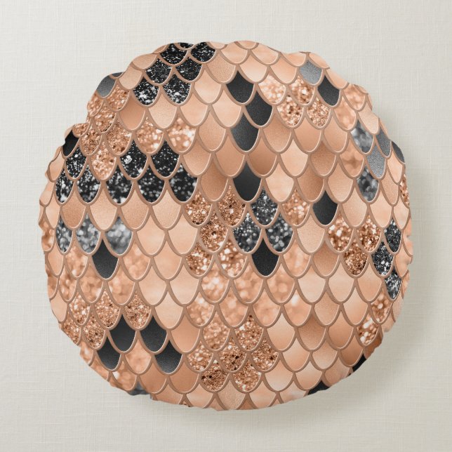 Peach Fuzz Black Mermaid Scales Glam #1  Round Pillow (Front)