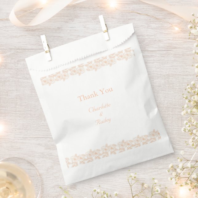 Peach Fuzz minimalist Trendy Flower Pattern Favour Bag (Clipped)
