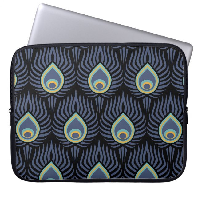 Peacock Feather: Elegant Pattern. Laptop Sleeve (Front)