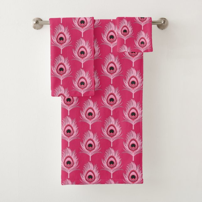 Peacock Feathers, Pastel Pink on Fuchsia Pink  Bath Towel Set (Insitu)