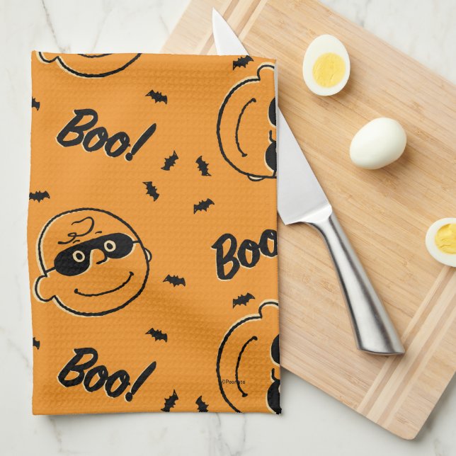 Peanuts | Charlie Brown Boo! Pattern Kitchen Towel (Quarter Fold)