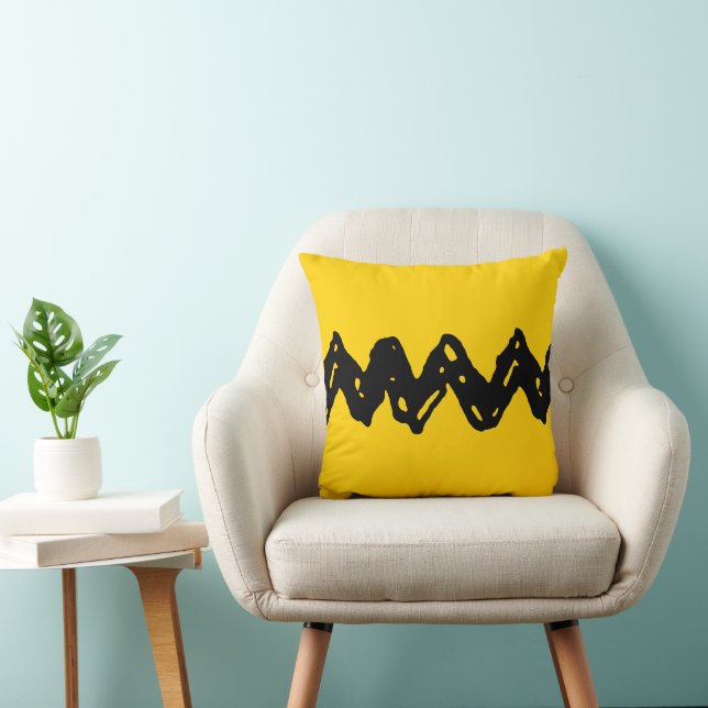 Peanuts | Charlie Brown's Zig-Zag Shirt Throw Pillow (Chair)