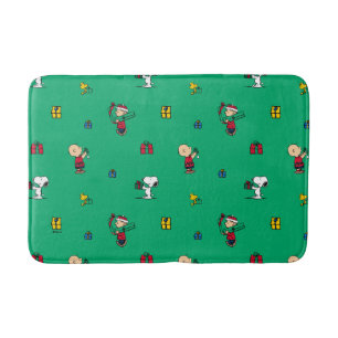 Peanuts   Christmas Gift Giving Pattern Bath Mat