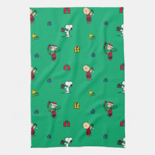 Peanuts   Christmas Gift Giving Pattern Kitchen Towel