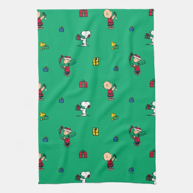 Peanuts | Christmas Gift Giving Pattern Kitchen Towel (Vertical)