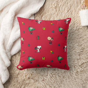 Peanuts   Christmas Gift Giving Red Throw Pillow