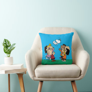 Peanuts   Friends Fun Throw Pillow