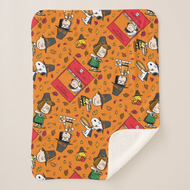 Peanuts | Happy Thanksgiving Pattern Sherpa Blanket (Front)