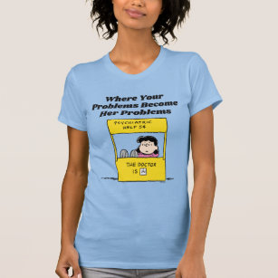 Peanuts   Lucy & the Doctor Is In T-Shirt