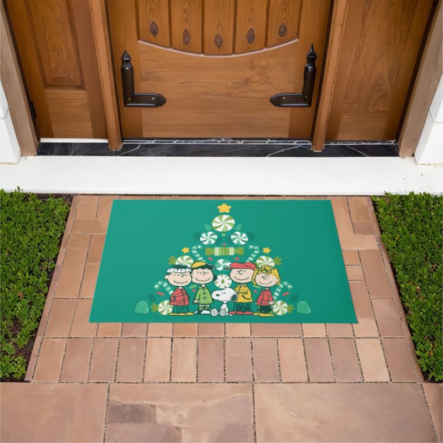 Peanuts | Peppermint Christmas Tree Doormat (Outdoor)