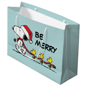 Peanuts   Snoopy & Friends Winter Scarf Large Gift Bag