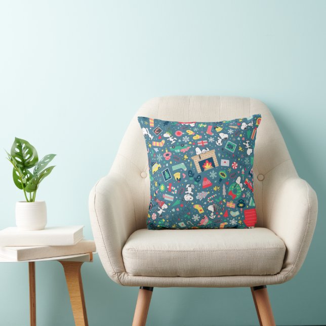 Peanuts | Snoopy Holiday Pattern Throw Pillow (Chair)
