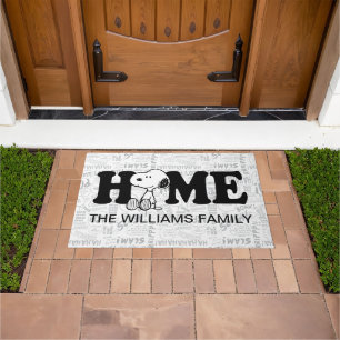 PEANUTS   Snoopy on Black White Comics Doormat