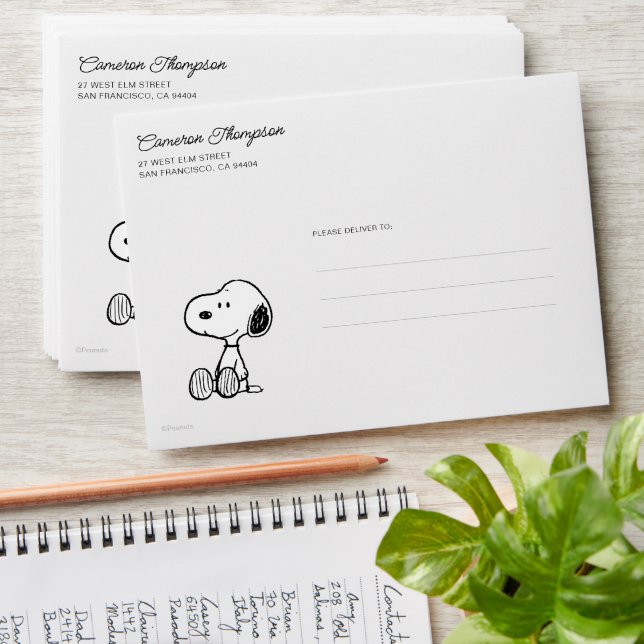 PEANUTS | Snoopy on Black White Comics Envelope (Stacked)