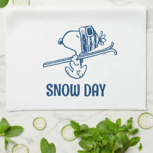 Peanuts   Snoopy Ski Trip Kitchen Towel