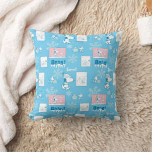 Peanuts   Snoopy Snow Day Pattern Throw Pillow