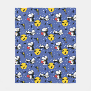 Peanuts   Snoopy Vampire Pattern Fleece Blanket