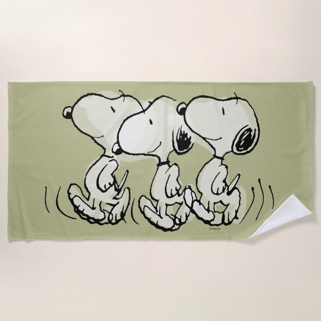 Peanuts | Snoopy Walking Tall Beach Towel (Front)