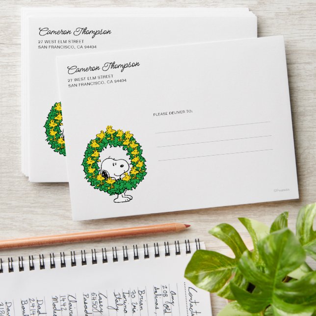 Peanuts | Snoopy & Woodstock Christmas Wreath Envelope (Stacked)