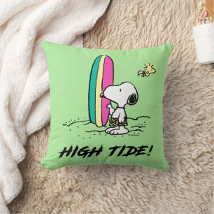 Peanuts   Snoopy & Woodstock High Tide Throw Pillow