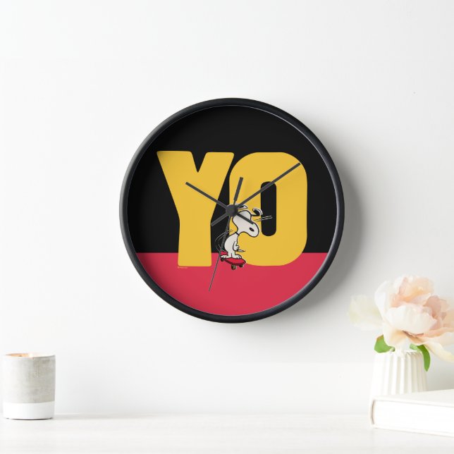 Peanuts | Snoopy YO Skateboard Clock (Home)