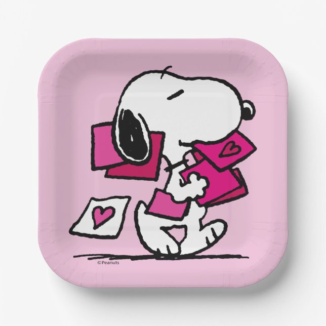 Peanuts | Valentine's Day | Snoopy With Valentines Paper Plate (Front)