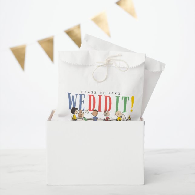 Peanuts We Did It Graduation Funny Quote Snoopy Favour Bag (Party)