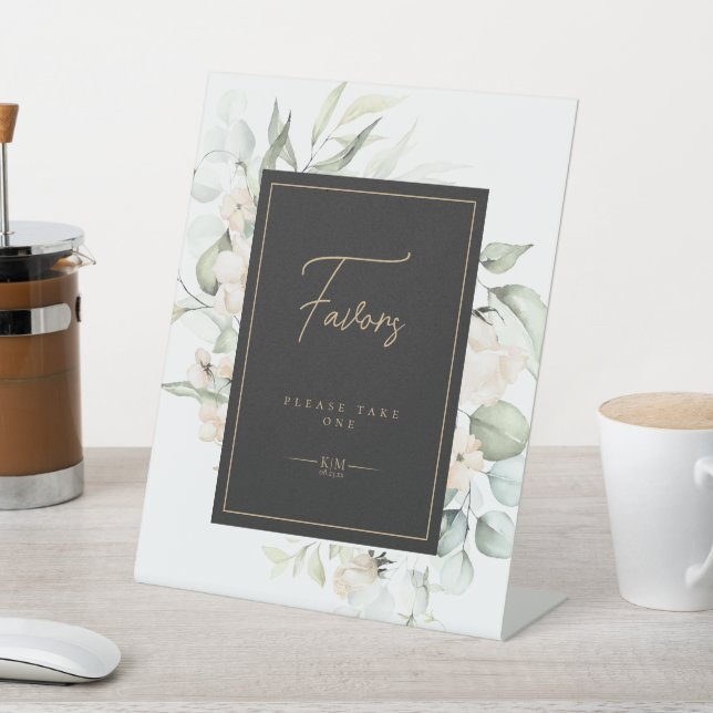Pearl Blush Floral Wedding Favours ID989 Pedestal Sign (In SItu)