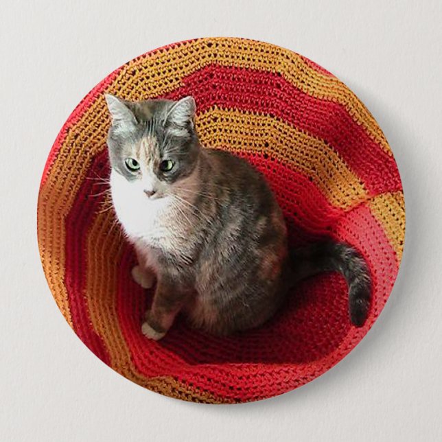 Pearl Cat on Afghan 4 Inch Round Button (Front)
