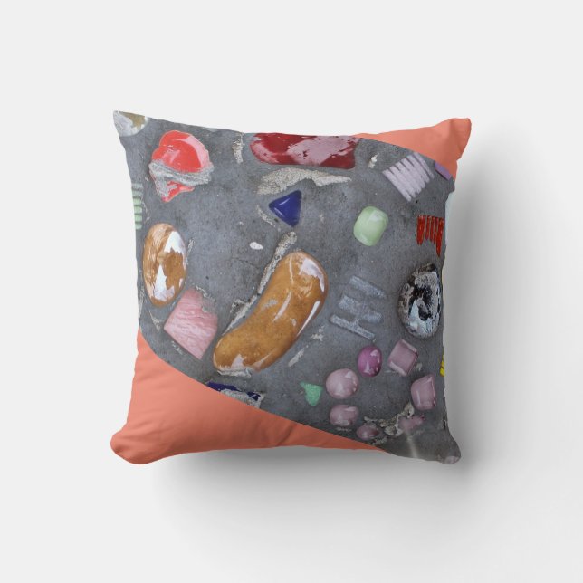 Pearl Shards Throw pillow (Front)