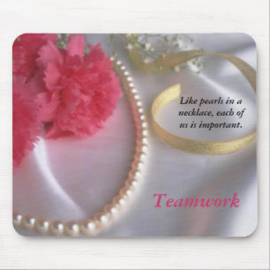 Pearls and carnations - teamwork mousepad