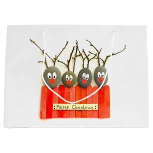 Pebble art reindeer Christmas bag