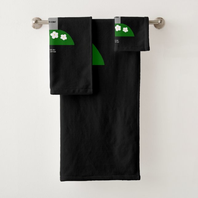 Peek A Boo Ghost Bathroom Towel Set (Insitu)
