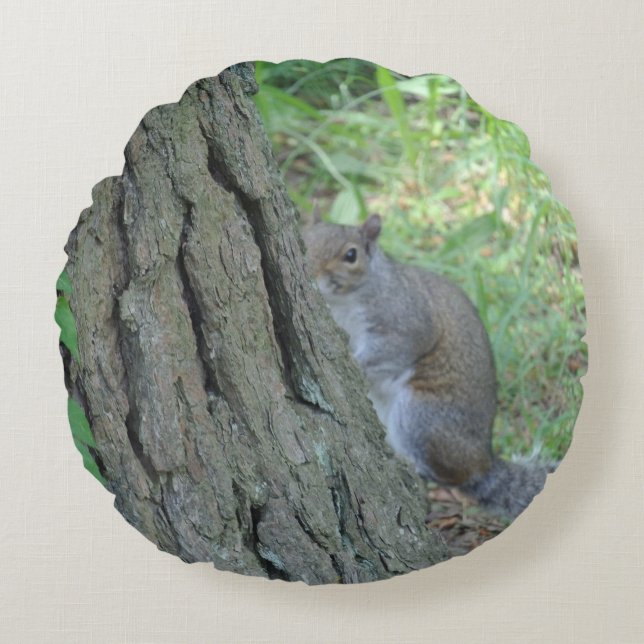 Peek A Boo Squirrel - Round Pillow (Front)