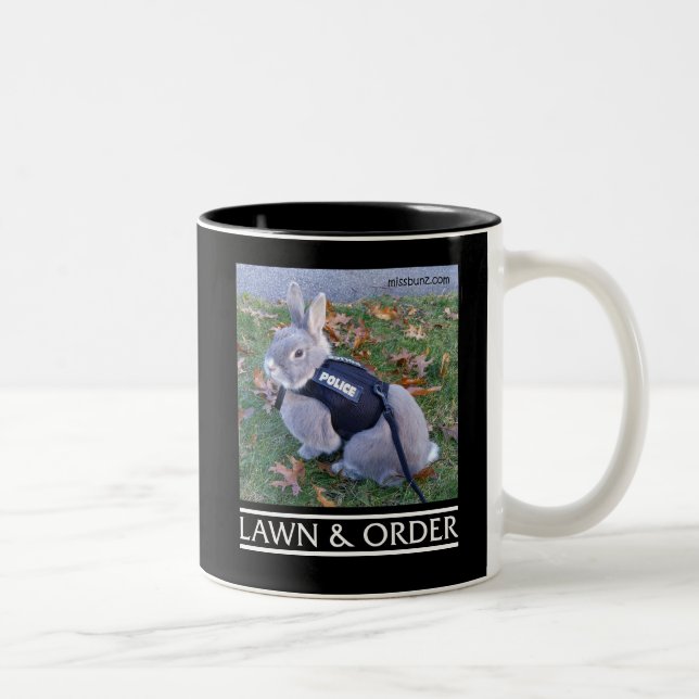 Pelouse et tasse d'ordre (Droit)