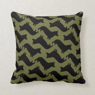 Pembroke Welsh Corgi Silhouettes Pattern Throw Pillow