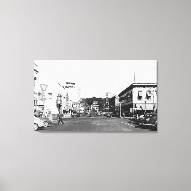 Pendleton, Oregon Main Street View Photograph 2 Canvas Print (Front)