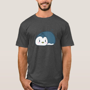 Penguin cuddling an Animal Antarctica friend T-Shirt