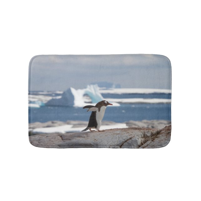 Penguin in front of an ice arch bath mat (Front)