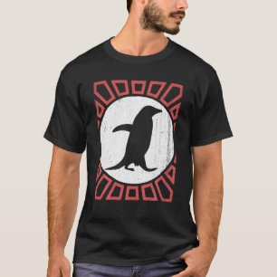Penguin Lover Vintage Retro Style Animal T-Shirt