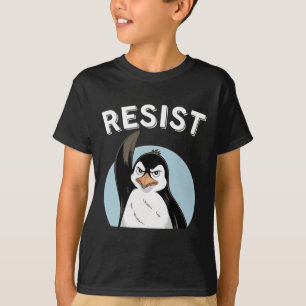 Penguin Resist Trump Resist Tariffs Penguin Protes T-Shirt