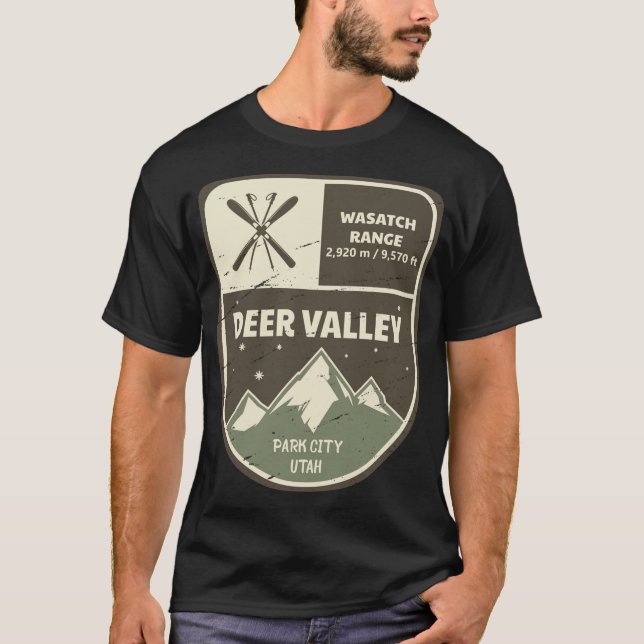Penn Quakers Men_s Apparel Veterinary School  T-Shirt (Front)