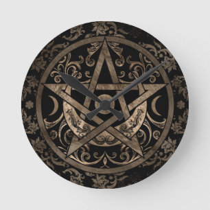 Pentagram Ornament - Gold and Black Round Clock